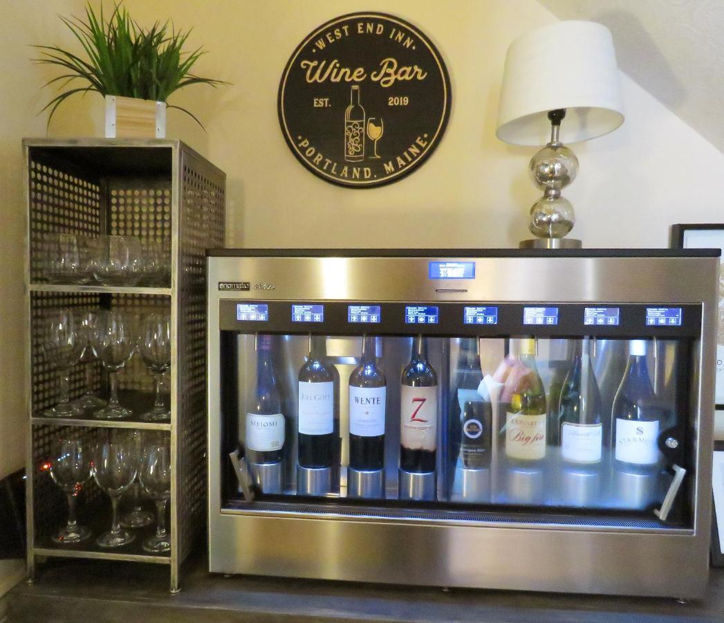 Bed and breakfast West End 3*
